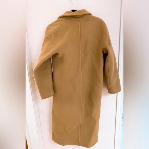 Aritzia The Babaton Slouch Coat - Picture 4 of 15